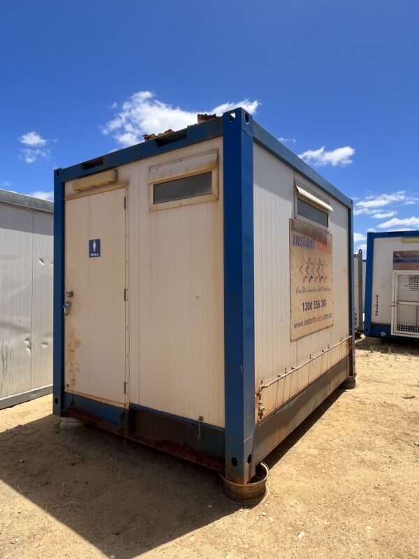 SECOND HAND 3.6x2.4m MF TOILET BLOCK TANK BASE REGION A2 (ASSET 6755) - Image 2