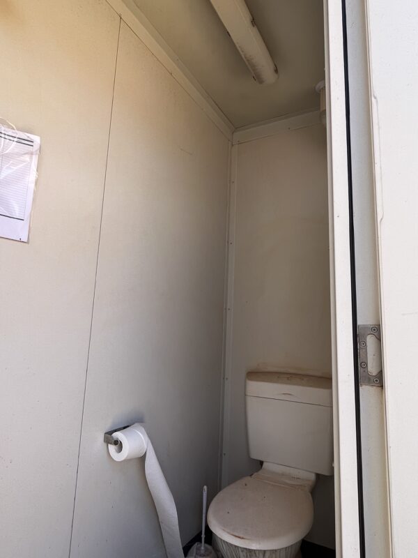 SECOND HAND 3.6x2.4m MF TOILET BLOCK TANK BASE REGION A2 (ASSET 6755) - Image 3