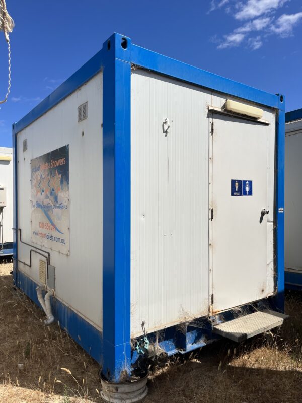 SECOND HAND 3.6x2.4m FIVE STAR DUO ENSUITE TANK BASE REGION A2 (ASSET 6762)