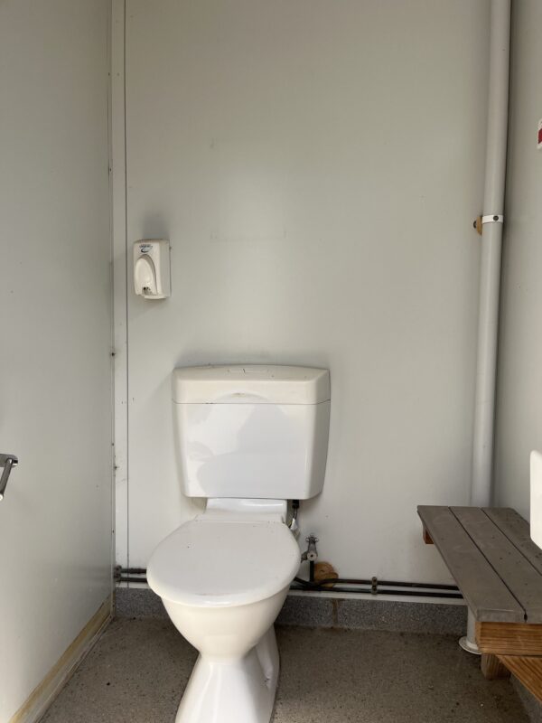 SECOND HAND 3.6x2.4m FIVE STAR DUO ENSUITE TANK BASE REGION A2 (ASSET 6762) - Image 4