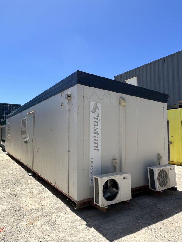 SECOND HAND 12x3m SITE OFFICE REGION A2 (ASSET 6747)