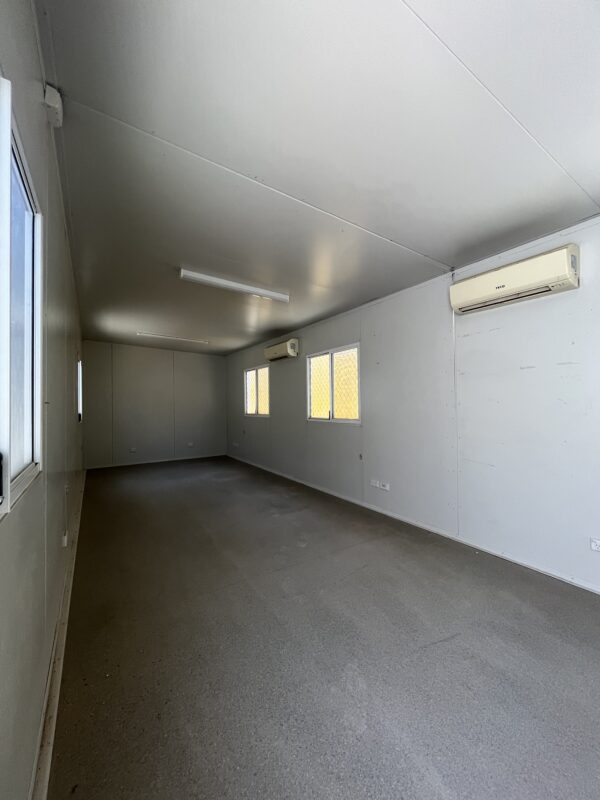 SECOND HAND 12x3m SITE OFFICE REGION A2 (ASSET 6747) - Image 2