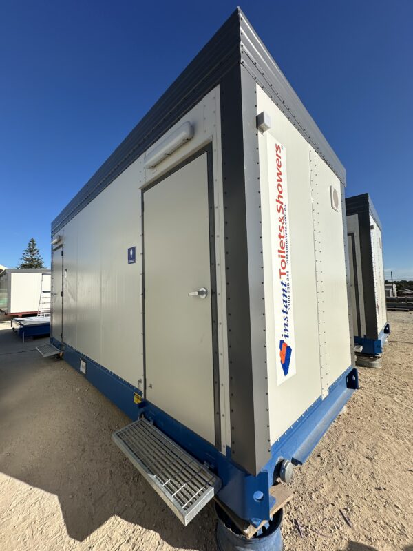 NEW 6x2.4m MF (4M, 2F) SELF-CONTAINED TOILET BLOCK REGION D2 (7291) - Image 3