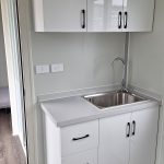 7303 - 5.9x2.1m ACCOMODATION WITH ENSUITE & KITCHENETTE (imported product)