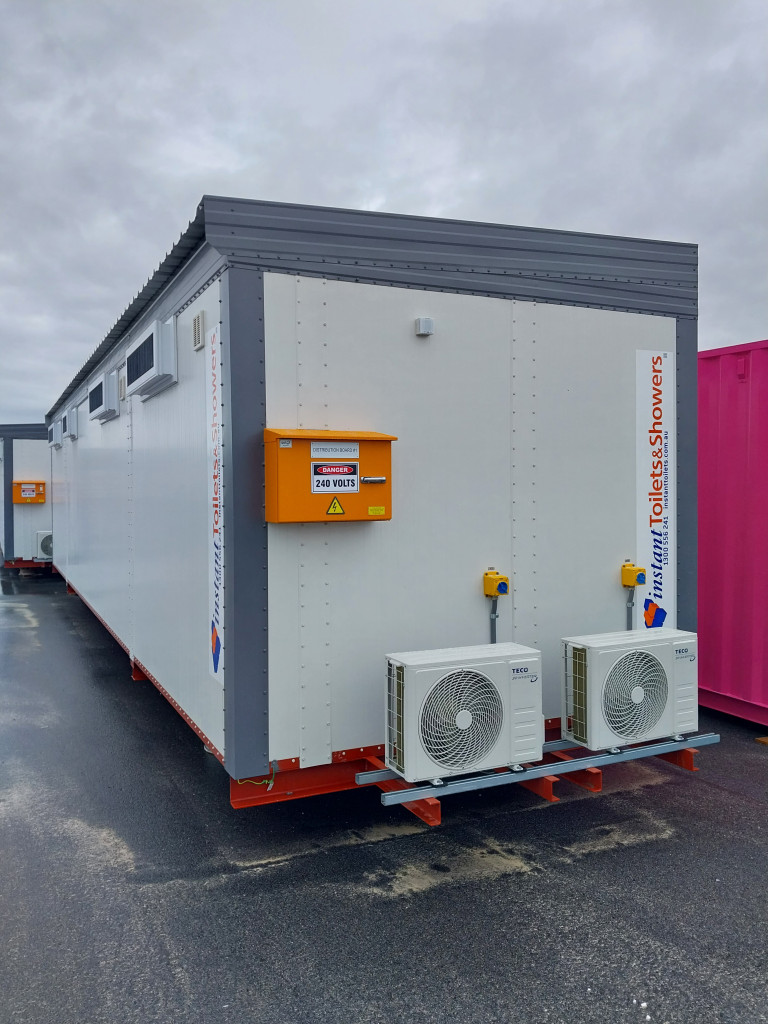 NEW 12X3M MF TOILET BLOCK WITH CLEANERS/STORE SEWER CONNECT REGION D2 (6925)